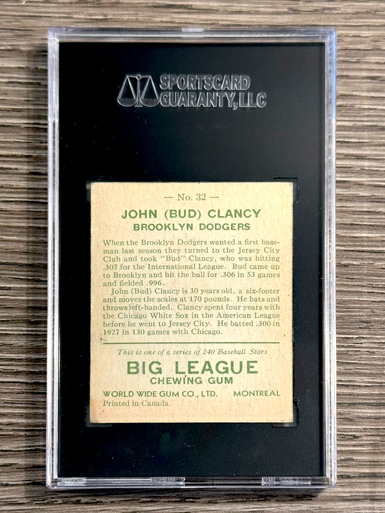 1933 World Wide Gum #32 Bud Clancy (Dodgers) - SGC 5
