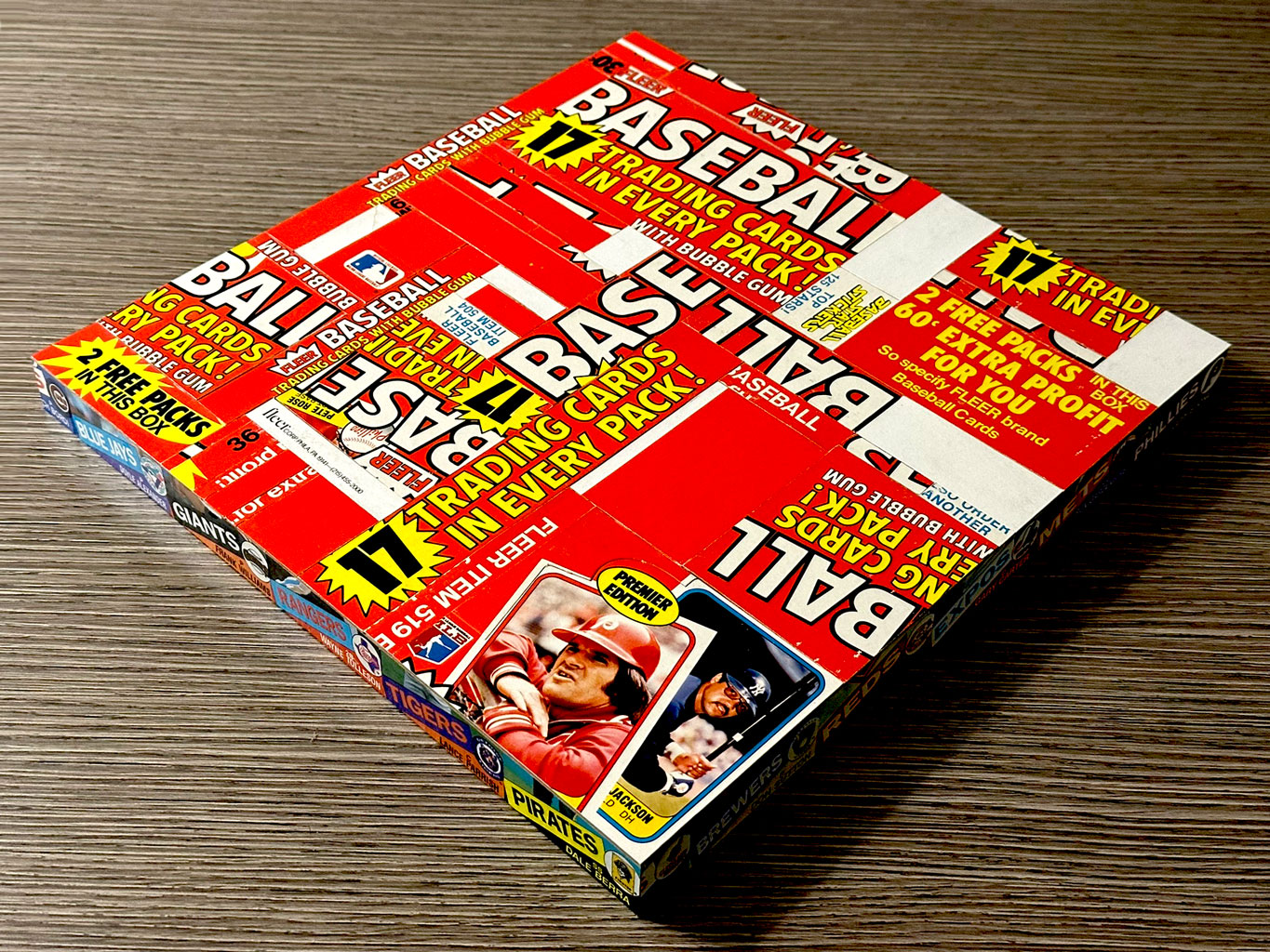 Display Box Art - "17 Trading Cards"