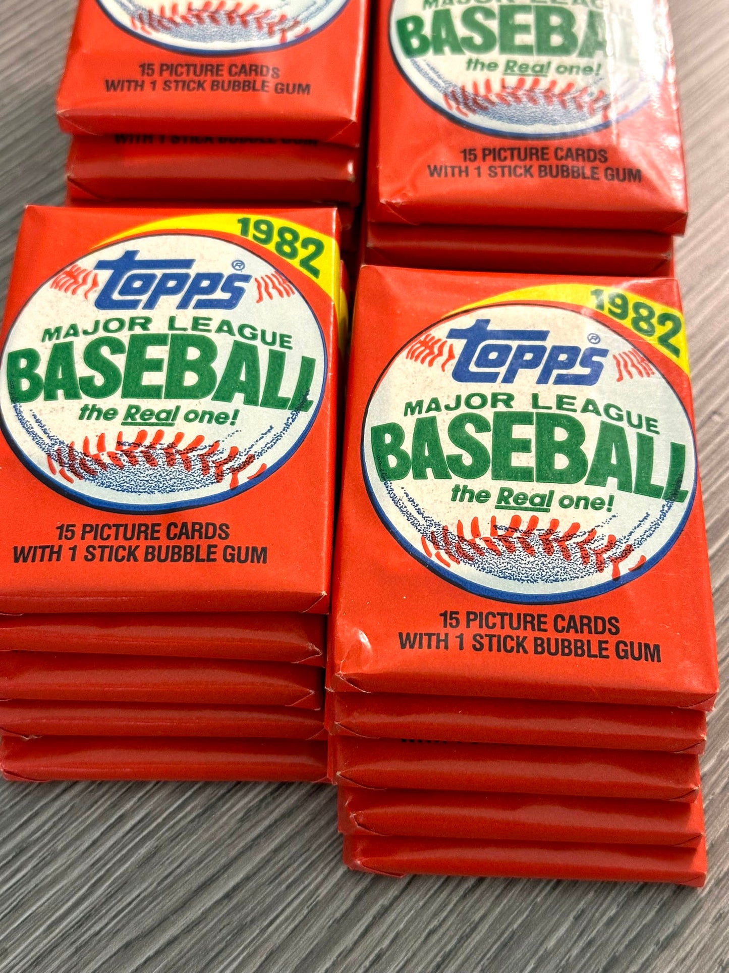 1982 Topps Baseball Wax Pack Lot